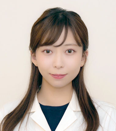 医師 脇山 史美子 写真
